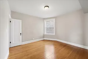 7730 S Essex Ave, Chicago, IL 60649 - Photo 5
