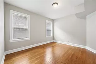 7730 S Essex Ave, Chicago, IL 60649 - Photo 13