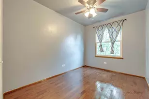 7459 Grant Cir, Hanover Park, IL 60133 - Photo 27