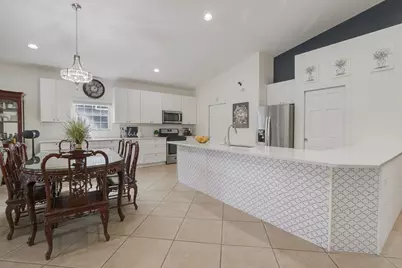 1713 Gilboa Avenue, Zion, IL 60099 - Photo 5