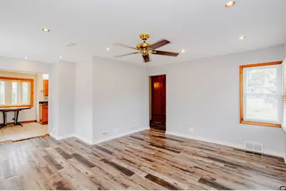 10113 McLean Avenue, Melrose Park, IL 60164 - Photo 5