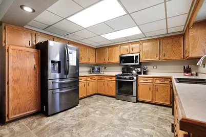 17042 Lockwood Avenue, Oak Forest, IL 60452 - Photo 11