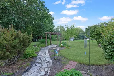 2304 Tremont Avenue, Aurora, IL 60502 - Photo 21