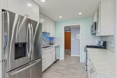 4757 Howard Street #306, Skokie, IL 60076 - Photo 7