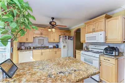 260 Cunningham Lane, Bloomingdale, IL 60108 - Photo 11