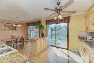 260 Cunningham Ln, Bloomingdale, IL 60108 - Photo 13