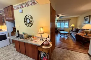 1404 Rolling Green Dr, Mendota, IL 61342 - Photo 7