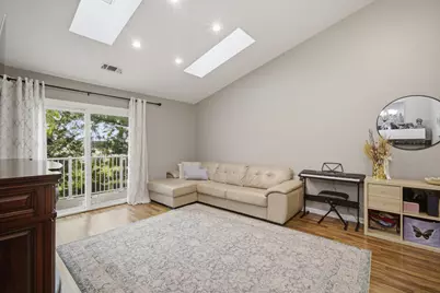 1695 Mansfield Court #6, Roselle, IL 60172 - Photo 5