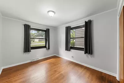 307 S Pierce Avenue, Wheaton, IL 60187 - Photo 9