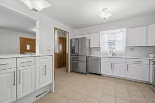 754 N Michigan St, Elmhurst, IL 60126 - Photo 11
