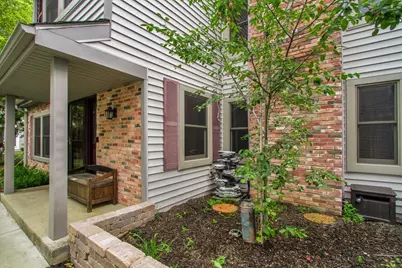[Address not provided], Gurnee, IL 60031 - Photo 3