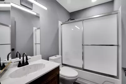 [Address not provided], Gurnee, IL 60031 - Photo 23