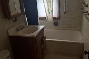 [Address not provided], Hazel Crest, IL 60429 - Photo 3
