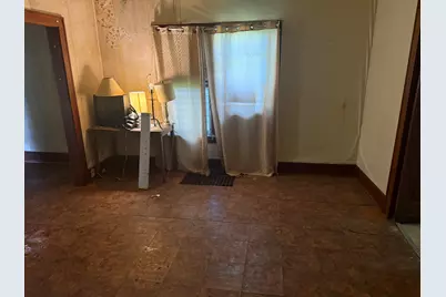 [Address not provided], Hazel Crest, IL 60429 - Photo 5