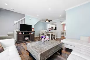 1639 Liberty St, Hanover Park, IL 60133 - Photo 5
