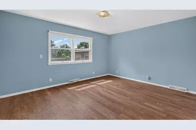 1337 Ottawa Avenue, Ottawa, IL 61350 - Photo 19