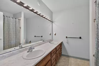 1337 Ottawa Avenue, Ottawa, IL 61350 - Photo 23