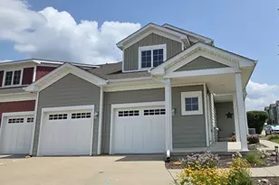 8 Starboard St, Ottawa, IL 61350 - Photo 1