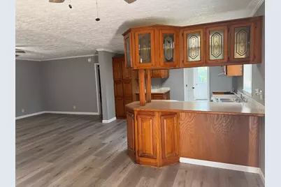 527 W 6th Street, Centralia, IL 62801 - Photo 7