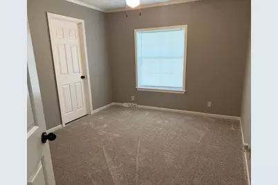 527 W 6th Street, Centralia, IL 62801 - Photo 15