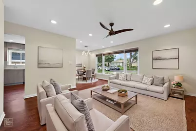 9457 Lawler Avenue, Skokie, IL 60077 - Photo 3