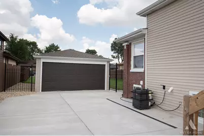 12049 S Justine Street, Chicago, IL 60643 - Photo 41