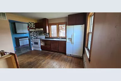 206 E Camp McDonald Road, Prospect Heights, IL 60070 - Photo 3