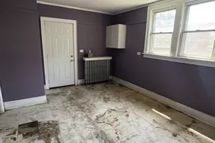 7837 S Dobson Ave, Chicago, IL 60619 - Photo 17