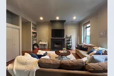 15 E Pearson Street #3, Chicago, IL 60611 - Photo 3