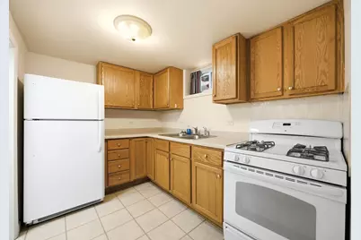 616 S Jefferson Street, Woodstock, IL 60098 - Photo 3