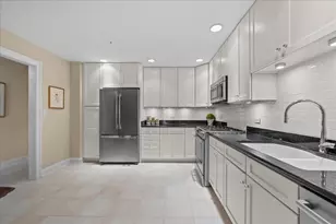 153 E Laurel Ave, Lake Forest, IL 60045 - Photo 7