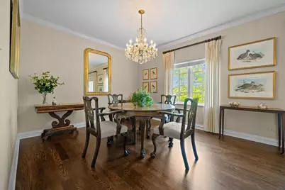 153 E Laurel Avenue #202, Lake Forest, IL 60045 - Photo 5