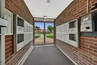 10210 Washington Avenue #115, Oak Lawn, IL 60453 - Photo 5