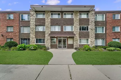 10210 Washington Avenue #115, Oak Lawn, IL 60453 - Photo 1