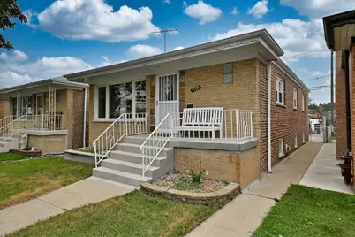 11121 S Ewing Avenue, Chicago, IL 60617 - Photo 1