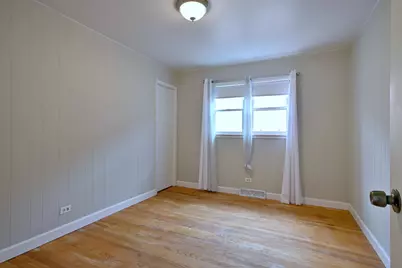 11121 S Ewing Avenue, Chicago, IL 60617 - Photo 9