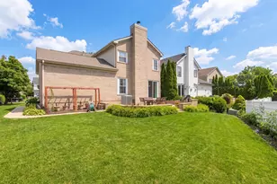 104 Brickton Pl, Park Ridge, IL 60068 - Photo 33