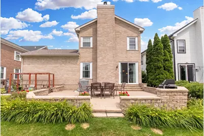 104 Brickton Place, Park Ridge, IL 60068 - Photo 31