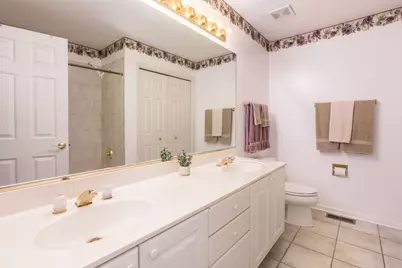 104 Brickton Place, Park Ridge, IL 60068 - Photo 23