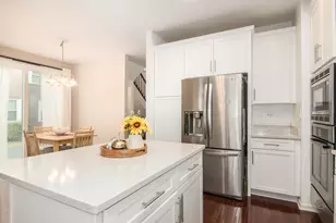 104 Brickton Pl, Park Ridge, IL 60068 - Photo 11
