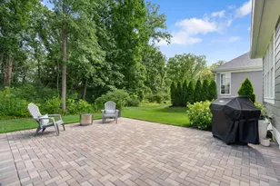 1925 Amberley Ct, Lake Forest, IL 60045 - Photo 31