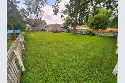 1566 Crosat Street, Lasalle, IL 61301 - Photo 23