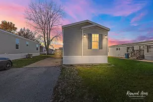 30 St Michaels Dr, Bourbonnais, IL 60914 - Photo 1
