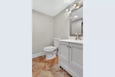 8132 S Paxton Avenue, Chicago, IL 60617 - Photo 25