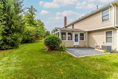 73 Shelby Court, Vernon Hills, IL 60061 - Photo 31