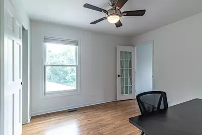 73 Shelby Court, Vernon Hills, IL 60061 - Photo 25