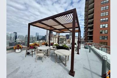 40 E 9th Street #1010, Chicago, IL 60605 - Photo 15