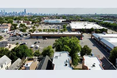1628 W Nelson Avenue, Chicago, IL 60657 - Photo 15