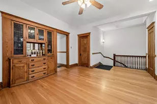 1628 W Nelson Ave, Chicago, IL 60657 - Photo 9