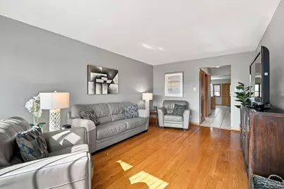 6010 S Mobile Avenue, Chicago, IL 60638 - Photo 5